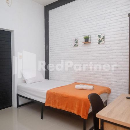 Rumah Daun Timoho Yogyakarta Redpartner Екстериор снимка